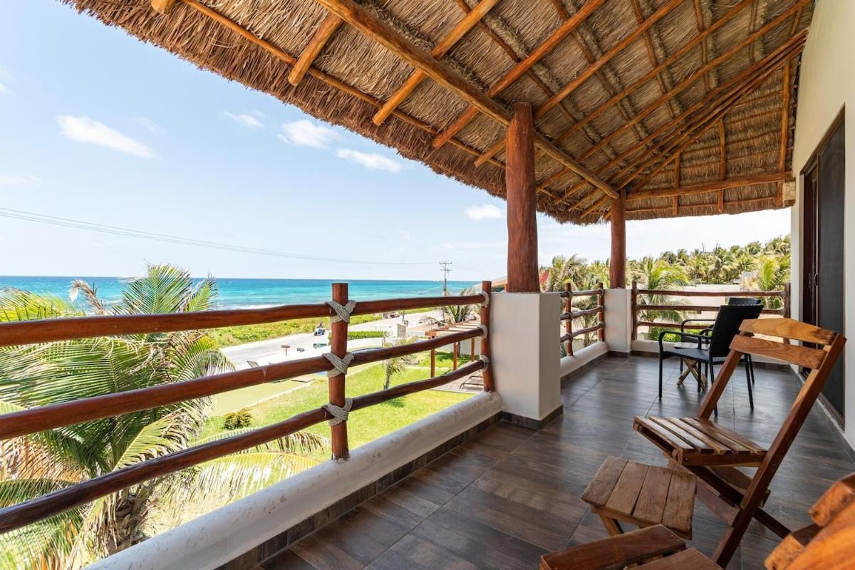 Villa With Ocean View, Pool, Restaurant And Rooftop 이슬라무헤레스 외부 사진